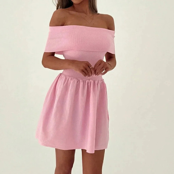 Pink Elegant Women's Off-Shoulder Mini Dress In Romantic Color - Picture 4 of 6